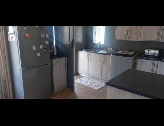 3 BEDROOM PROPERTY TO RENT IN ELANDSPARK